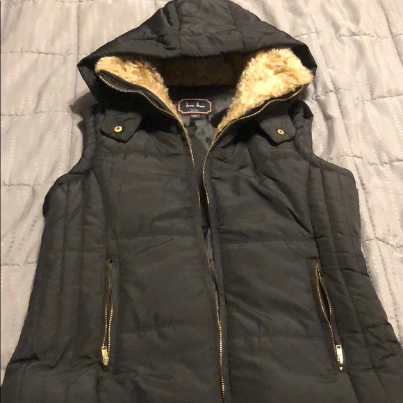 Love Tree Jackets & Blazers - Cute Vest! NWOT